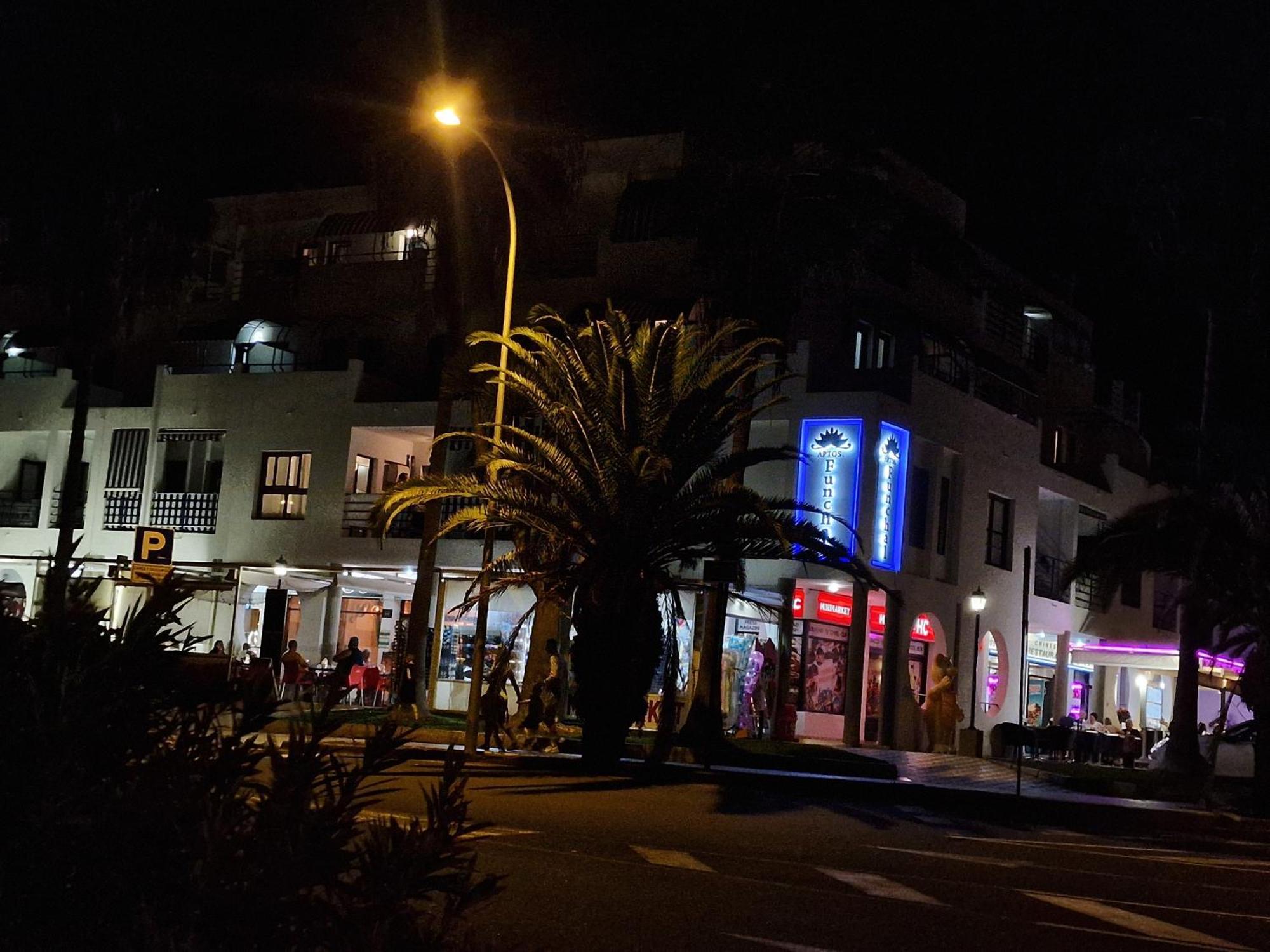 Apartamentos Funchal Los Cristianos (Tenerife) Exterior foto